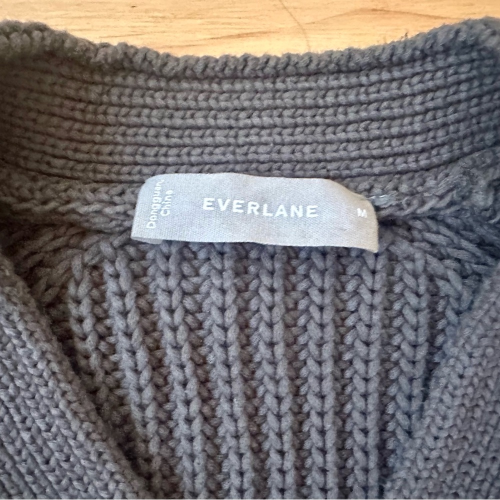Everlane Textured Cotton Cardigan medium - Picture 5 of 6